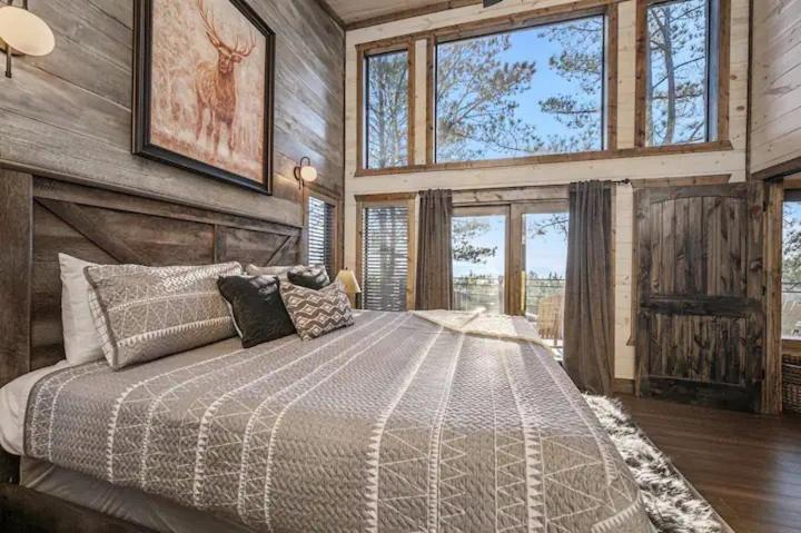 Infinity Views-Luxury, Game Room, Hot Tub, Firepit, Sleeps 20 Broken Bow Exterior photo