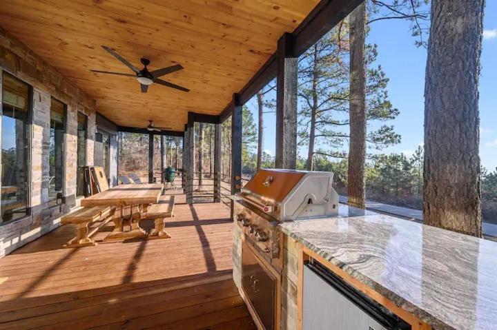 Infinity Views-Luxury, Game Room, Hot Tub, Firepit, Sleeps 20 Broken Bow Exterior photo